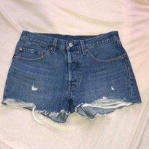 501 Levi’s shorts